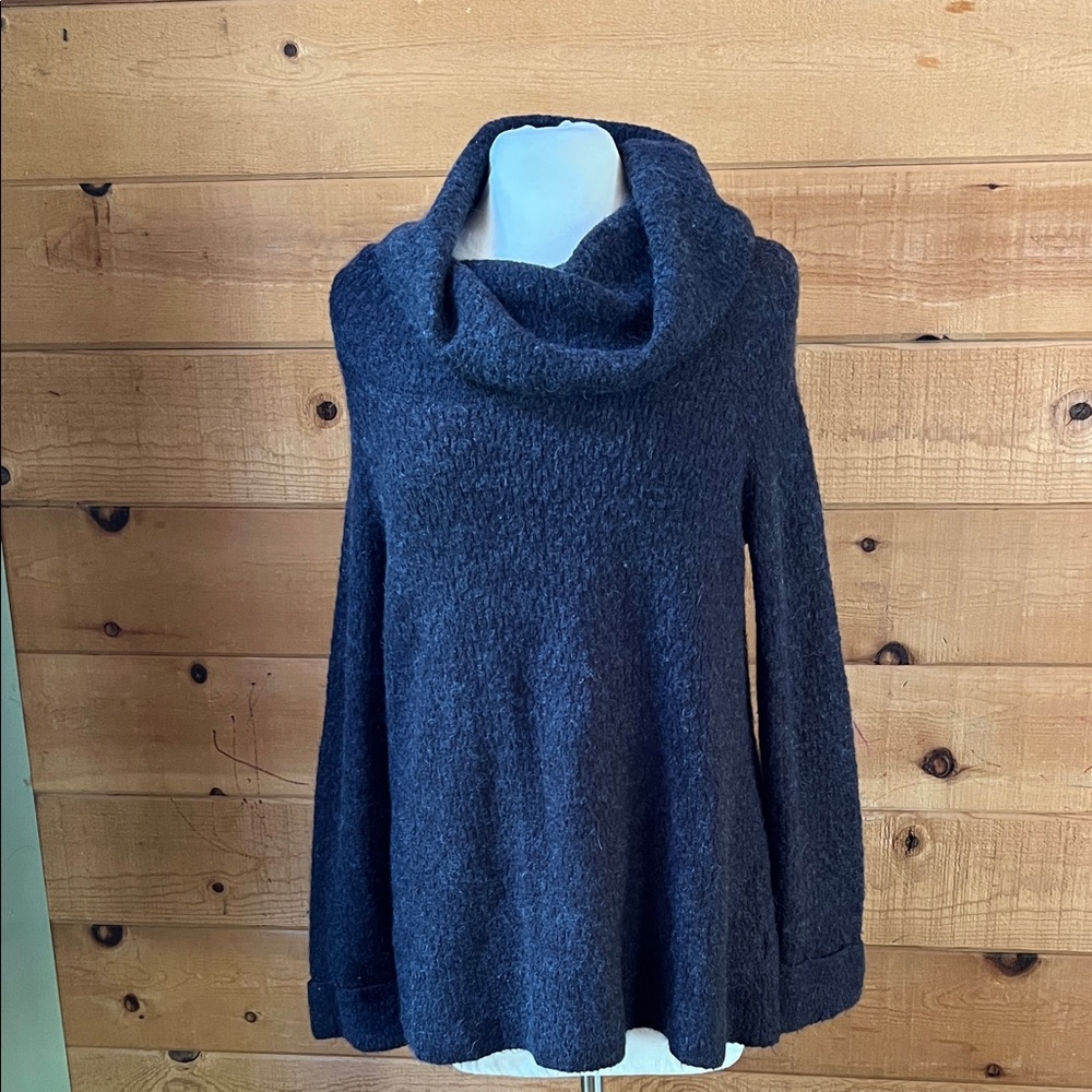 Mac & Jac cowl neck sweater